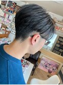 前下がりベースで刈り上げ部分を強調♪