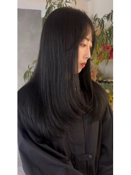 オモチャ(OMOCHA) 透明感ストレートロング