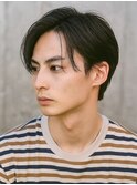 ビジネスマンスーツ清潔感アップスタイル好感度黒髪ショート