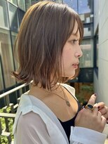 トルネード(TORNADO)&nbsp;似合わせボブ 切りっぱなし 外ハネ フェイスレイヤー A1003