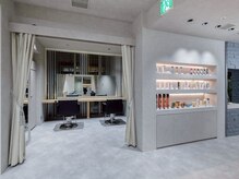 家族みんなでくつろげる、特別なサロン空間。