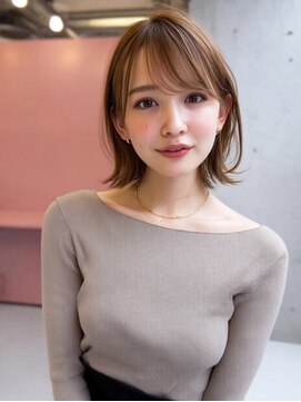 ミー 岡崎(mii) miiワンカール外はねボブ×肌映えアッシュブラウン