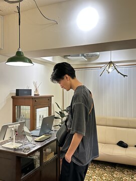 シーン(scene) おしゃれを楽しみたい大人のカット