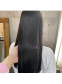 ナチュラルなうる艶ブラックカラー♪
