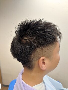 ヘアーカットデザインサロン スマッシュ 田町店(Hair cut design salon Smash) ソフトモヒカン シュート ツーブロック バーバースキンフェード