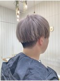マッシュカット×ミルクティーベージュ