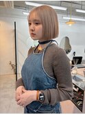 高明度ミルクティーカラー