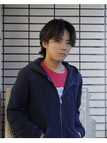 作り込みすぎないナチュラルパーマ