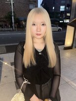 ユルク トウキョウ(jurk tokyo)&nbsp;ブリーチ2回で作るホワイトブロンド