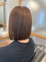  リュクスバトーバイトリコ 船橋南口店(Luxe BATEAU by tricot)&nbsp;ベージュ×ぱつボブ