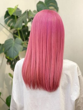 ギャラクシー ヘアードレッサーズ(galaxy hairdressers) ビビットなピンクカラー