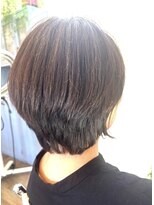 ウイッシュ(wish) ミディアムレイヤーボブ