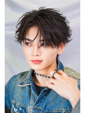 アイトーキョー 渋谷(AI TOKYO) スイングフェザーショート