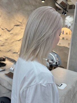 ネイト(Neit) ホワイトブロンドホワイトベージュ髪質改善トリートメント