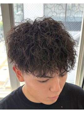 バース バイ ハピネス(BIRTH by happiness) ツイストスパイラルパーマ