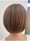 ショートボブ