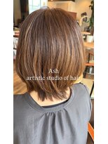 アッシュ アーティスティック スタジオ オブ ヘア(Ash artistic studio of hair)&nbsp;やんわりミディアム