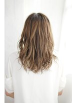 シュシュット(chouchoute)&nbsp;吉祥寺ヴェールウェーブブルージュ美髪似合わせカットアシメ/015