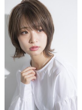 ミエルヘアーエスト 新宿店(mielhair est) 外ハネミディ　　　新宿