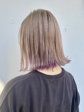 カリーナコークス 原宿 渋谷(Carina COKETH) ダブルカラー/インナーカラー/イヤリングカラー/ミルクティ