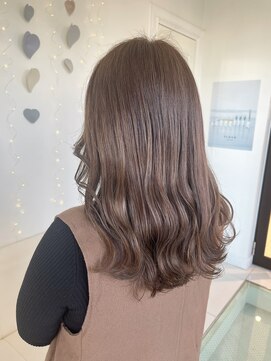 アブニールドール 大山台店 【ブリーチなし/ハイライト】ラテカラー×グレージュ