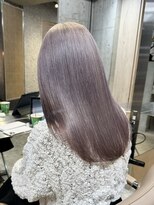 ラベンダーグレージュミディアムウルフラベンダーベージュカラー