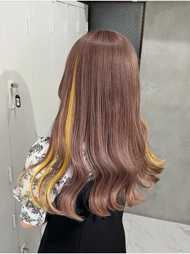 スウィープ(sweep) ハイトーンミルクティーベージュ×イエローカラー