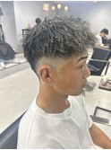 ツイストパーマホワイトメッシュメンズハイライト【大和】
