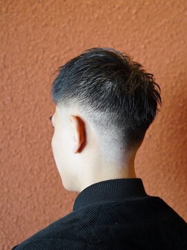 ダウバーバーショップ 銀座(DAU BARBER SHOP) スキンフェード