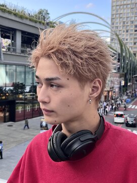 アイトーキョー 渋谷(AI TOKYO) スパイキーショート/ミルクティーベージュ/フェザースパイキー