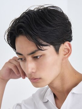 レタッチ バイ フィフス 銀座(RETOUCH by fifth) 銀座フェザーパーマセンターパート波巻きスパイラルパーマメンズ