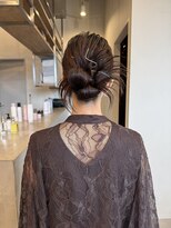 イミ(imi) カチモリヘア/シニヨン/お団子/ヘアセット/ヘアアレンジ/登戸