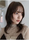 ミディアムレイヤーカットグレージュ顔周りカット