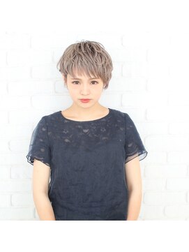 カペリベラ CapelliBella 香里園店 ホワイトアッシュショート