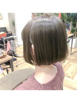 アルマヘアー(Alma hair by murasaki) お手入れ簡単コンパクトボブ♪
