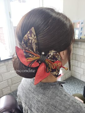 櫛の屋 シンプル艶シニヨン (お着物飾り)（elescondite  ゆっこ）