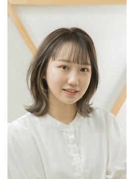 カミカガク ミディアムボブウルフ　美髪こなれミディ