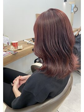 アーク(ARK from INFINI) 〔オーダー〕ブリーチせずにできるだけピンクっぽく