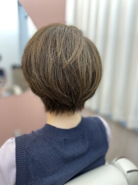 シーヤ(Cya) 白髪抑制☆エイジングケアできる☆イルミナ白髪ぼかしで輝く髪へ