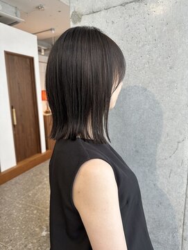 ベンティ(venti) 【VENTI 伊藤】オリーブグレージュ×切りっぱなしロブ