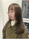 オリーブベージュ×レイヤーカット　ブラウンカラー