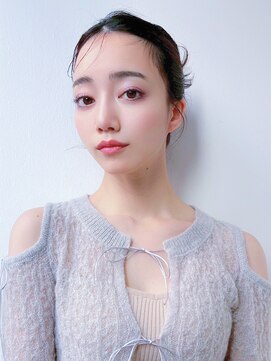 ホフ 大阪心斎橋店(F.O.F) ブリーチグレージュベージュショートボブショートレイヤー学割