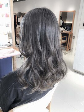 デイズ(days) 韓国ヘア／ブリーチなしWカラー/レイヤーカット／前髪カット