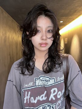 キヴィ(kivi) レイヤーパーマ