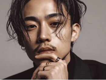 NOVA 天王寺 メンズカット/メンズパーマ/眉毛【ノヴァ】の写真/【天王寺/メンズサロンNEW OPEN】眉を丁寧にお手入れすることで清潔感と男らしさを最大限に引き出します◆