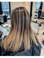 フリーク(FLEEK)&nbsp;バレイヤージュ【神戸FLEEK 】