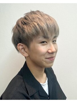 ヘアーアンドアイラッシュ ビス 下曽根店(Bis!) ミルクティーベージュカラー