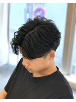 バース バイ ハピネス(BIRTH by happiness) フェザーパーマニュアンスパーマ曲がる縮毛矯正センターパート