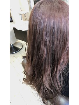 ハグヴィアン(HUG BIEN) アッシュピンク