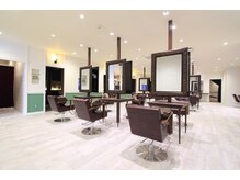 居心地のいいフロアスペースでのカウンセリング